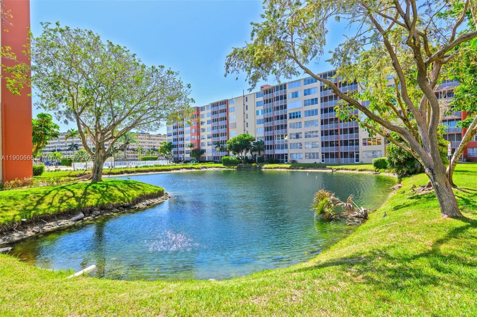 JADE WINDS GROUP - · #508-1 in Miami - Photo 12