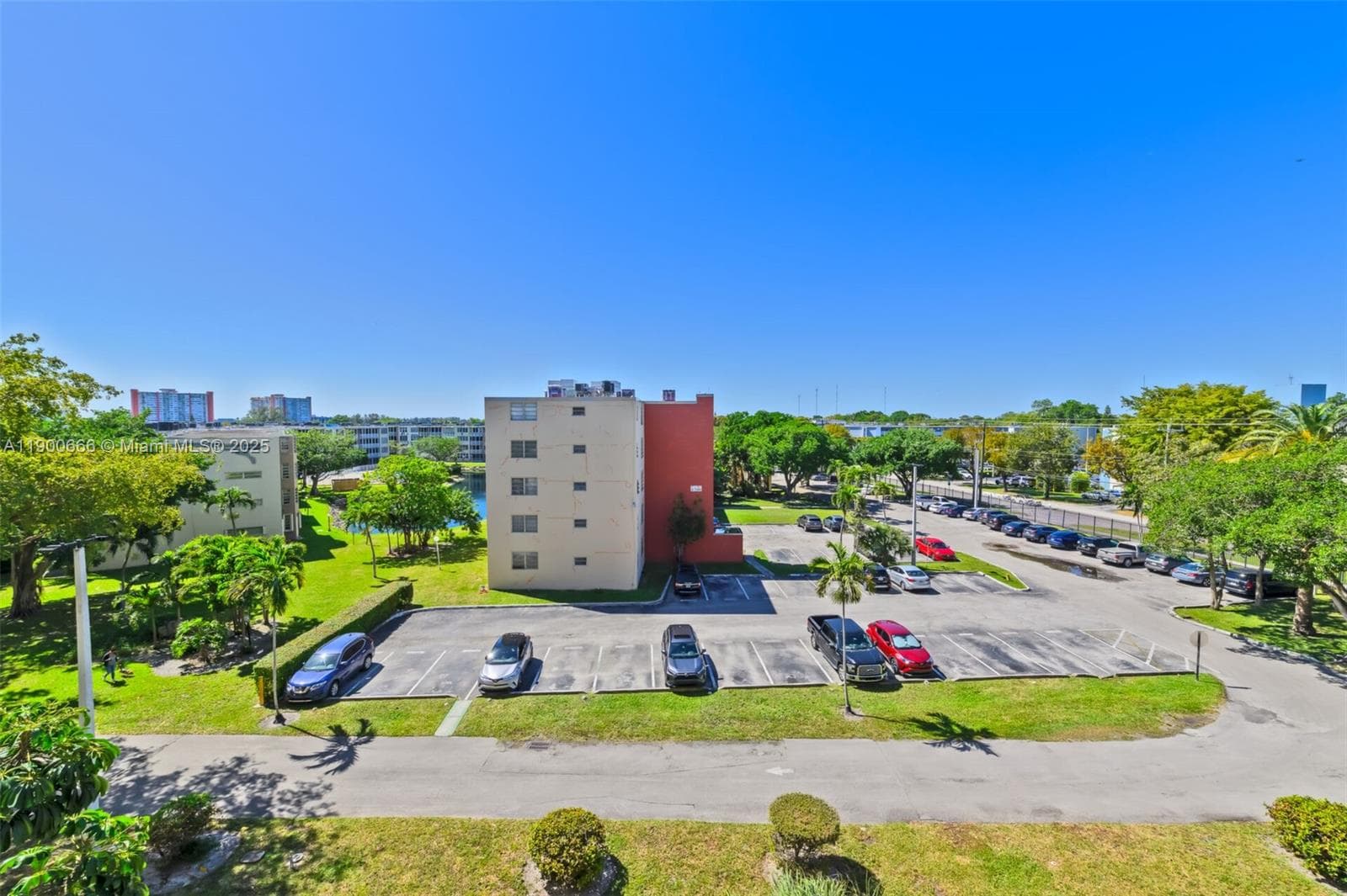 JADE WINDS GROUP - · #508-1 in Miami - Photo 7