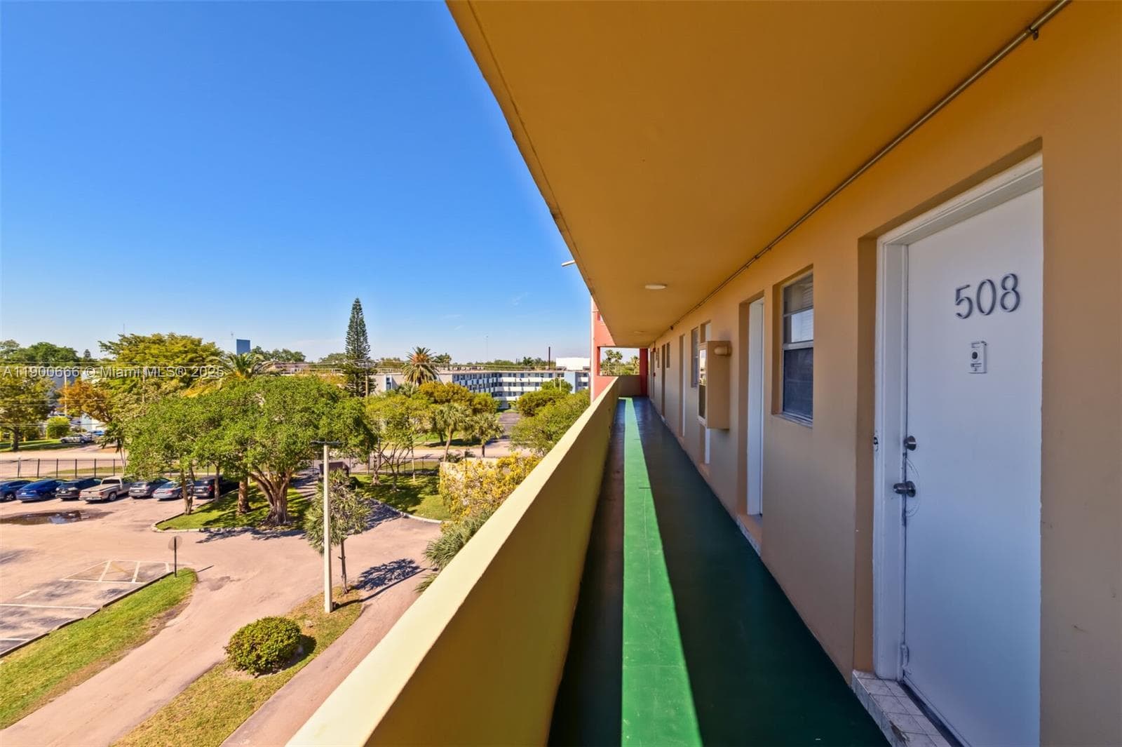 JADE WINDS GROUP - · #508-1 in Miami - Photo 36