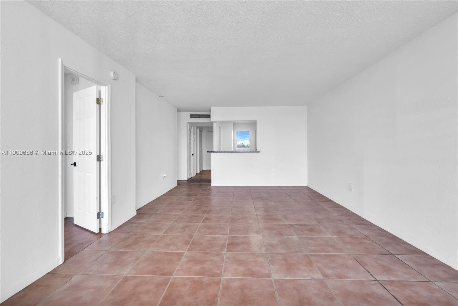 JADE WINDS GROUP - · #508-1 in Miami - Photo 32