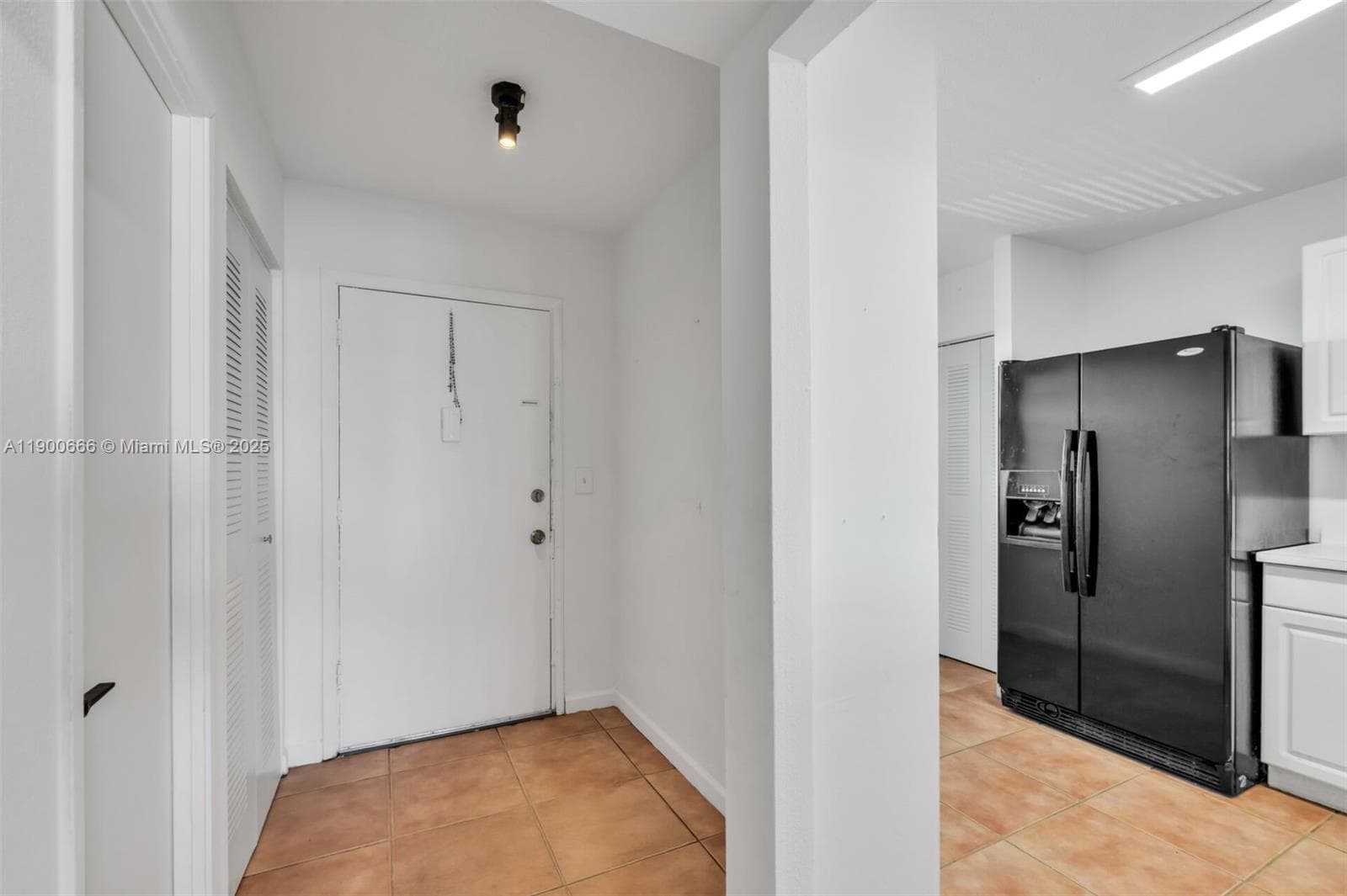 JADE WINDS GROUP - · #508-1 in Miami - Photo 18