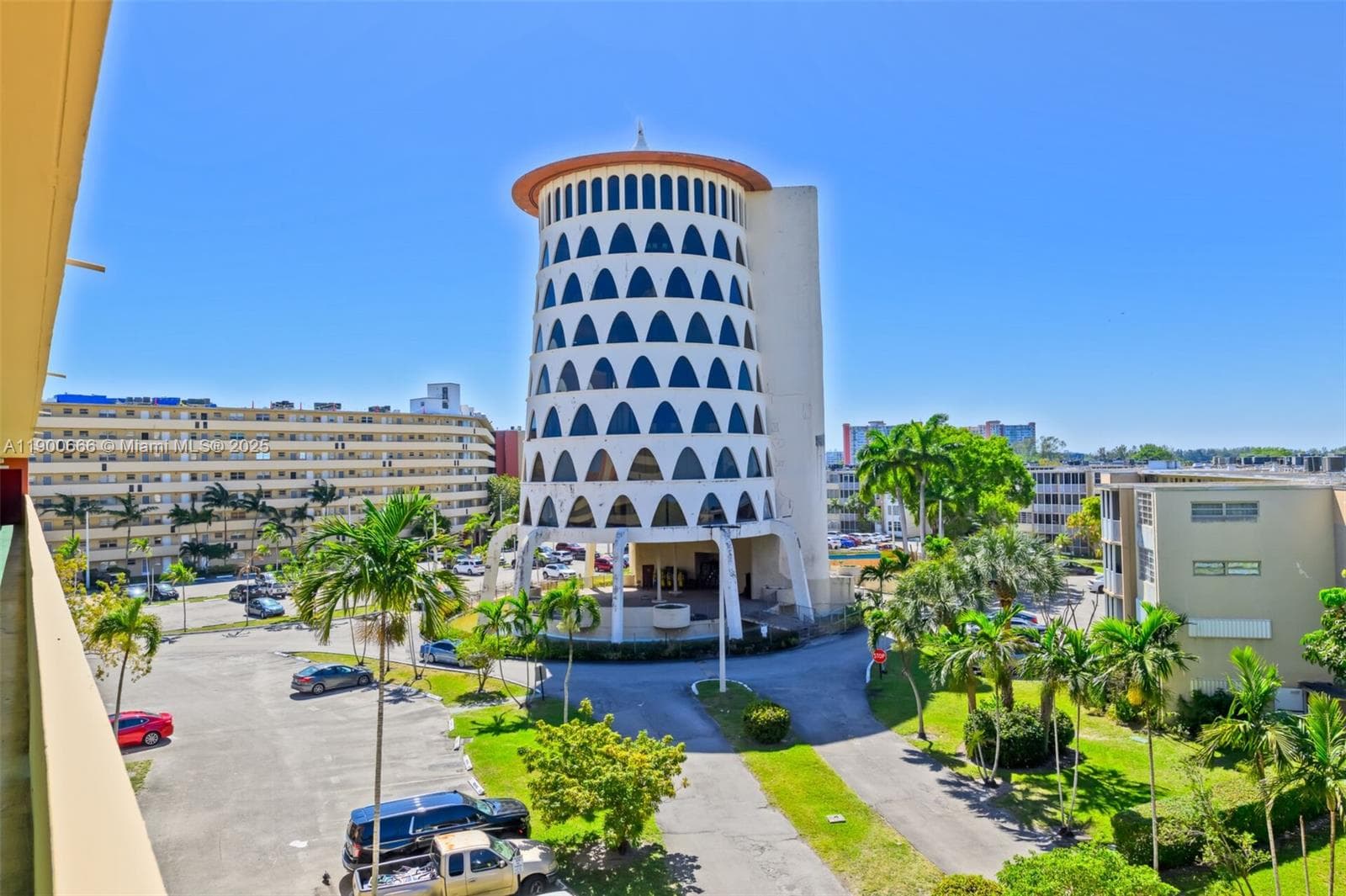 JADE WINDS GROUP - · #508-1 in Miami - Photo 8