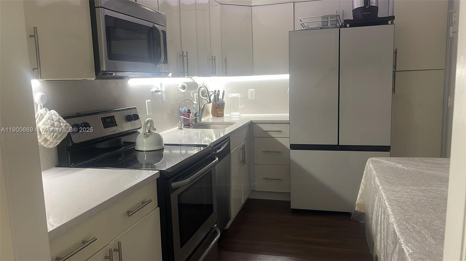 LONGWOOD TOWERS CONDO · #503 in Bay Harbor Islands - Photo 9