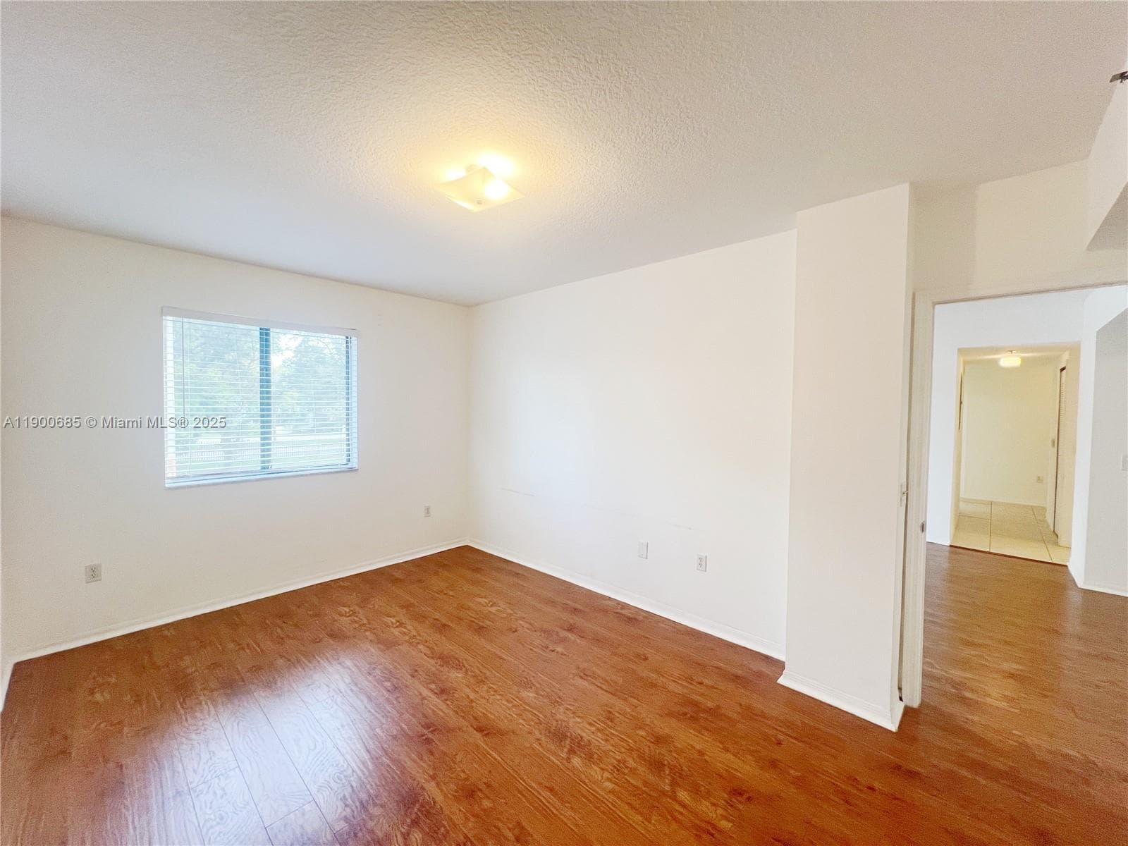 KEYSTONE COURTS CONDO · #W206 in Miami - Photo 16