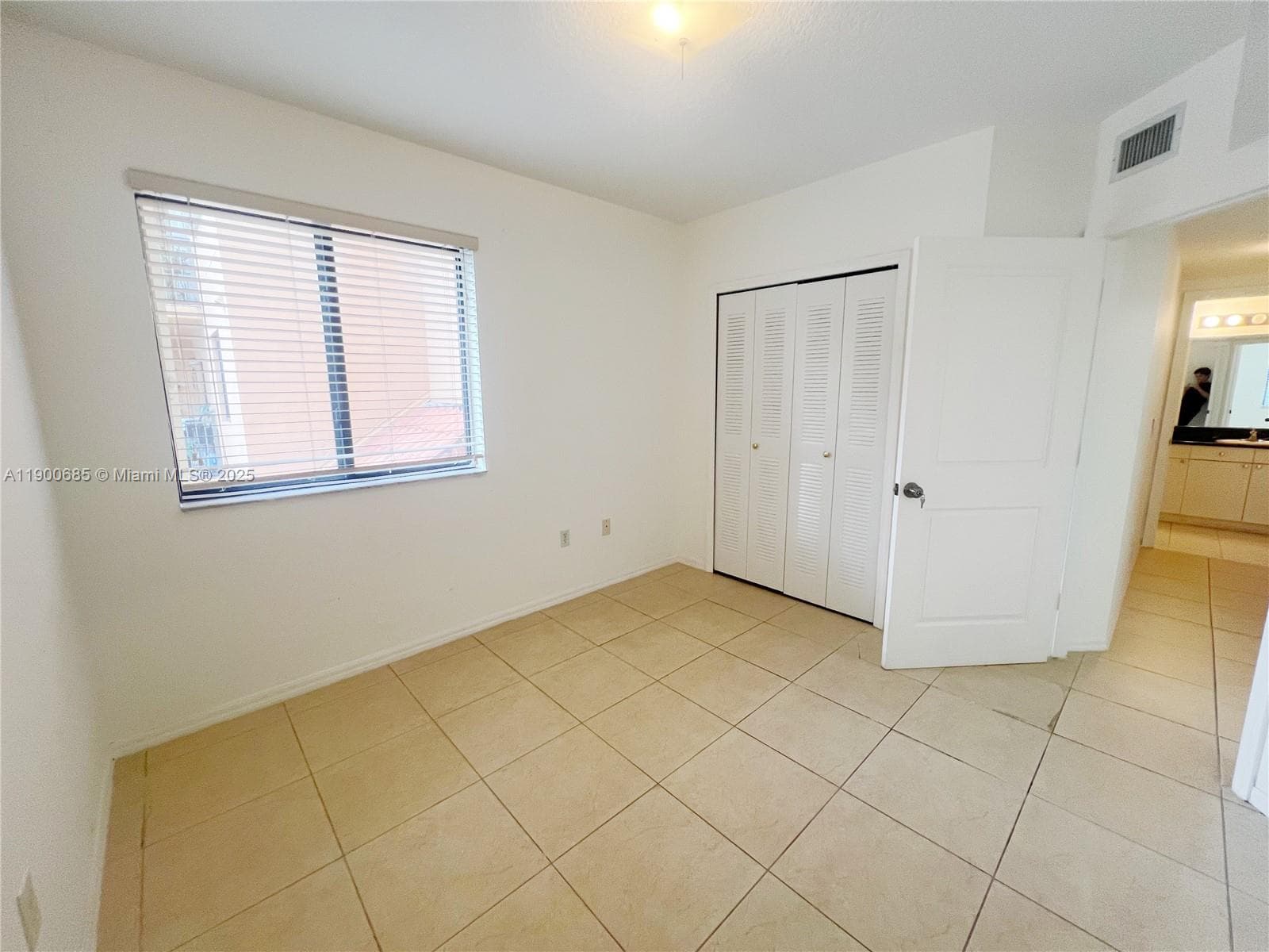 KEYSTONE COURTS CONDO · #W206 in Miami - Photo 24