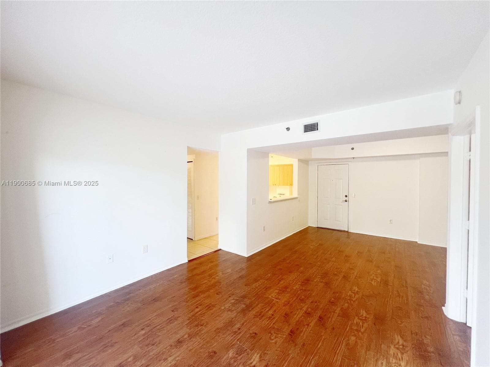 KEYSTONE COURTS CONDO · #W206 in Miami - Photo 11