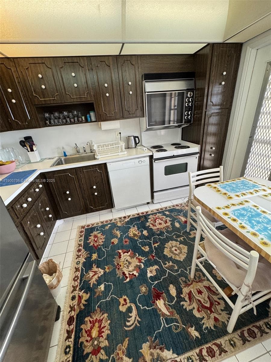 Palm-Aire Country Club · #704 in Pompano Beach - Photo 11