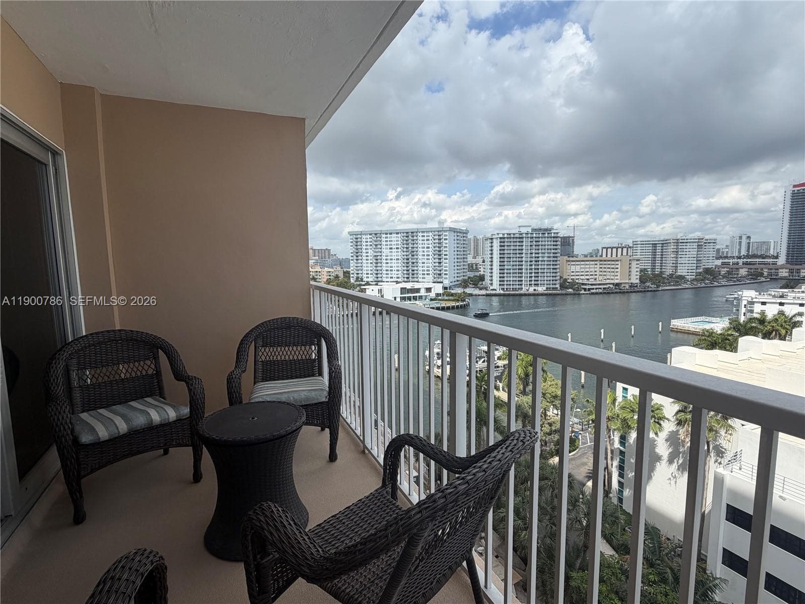 HEMISPHERES CONDO · #8B in Hallandale Beach - Photo 2