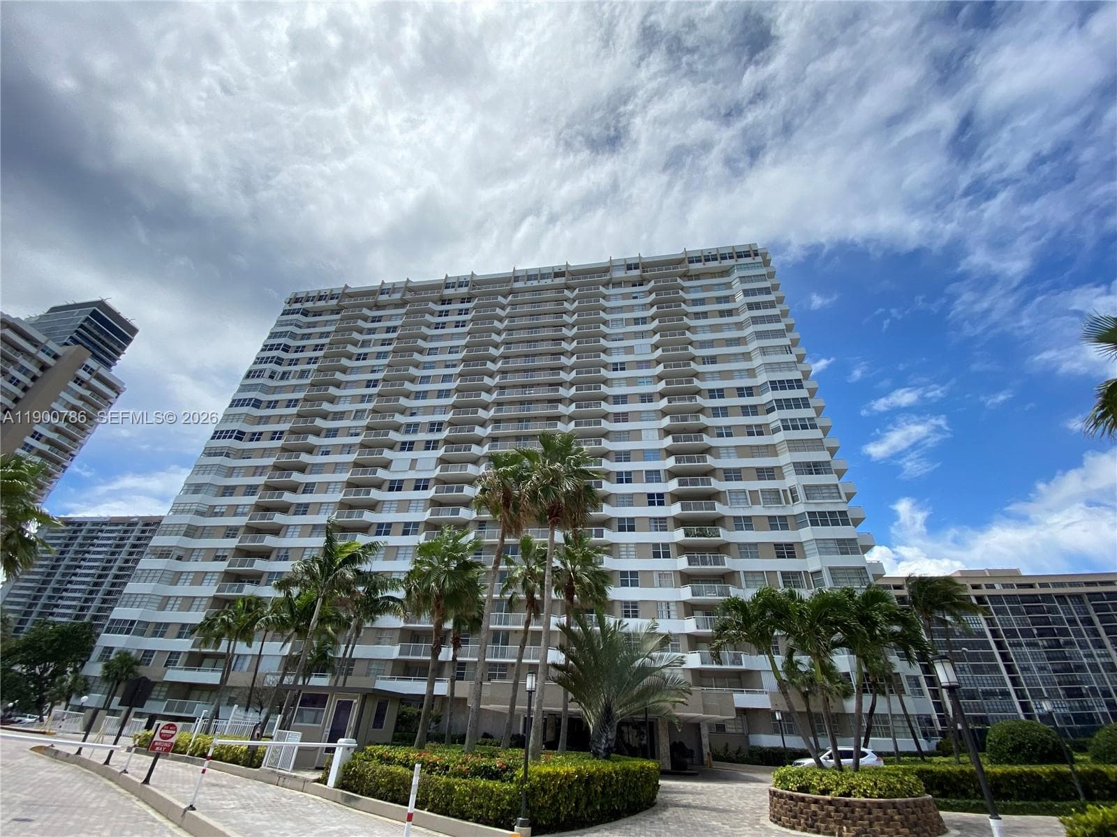 HEMISPHERES CONDO · #8B in Hallandale Beach - Photo 15