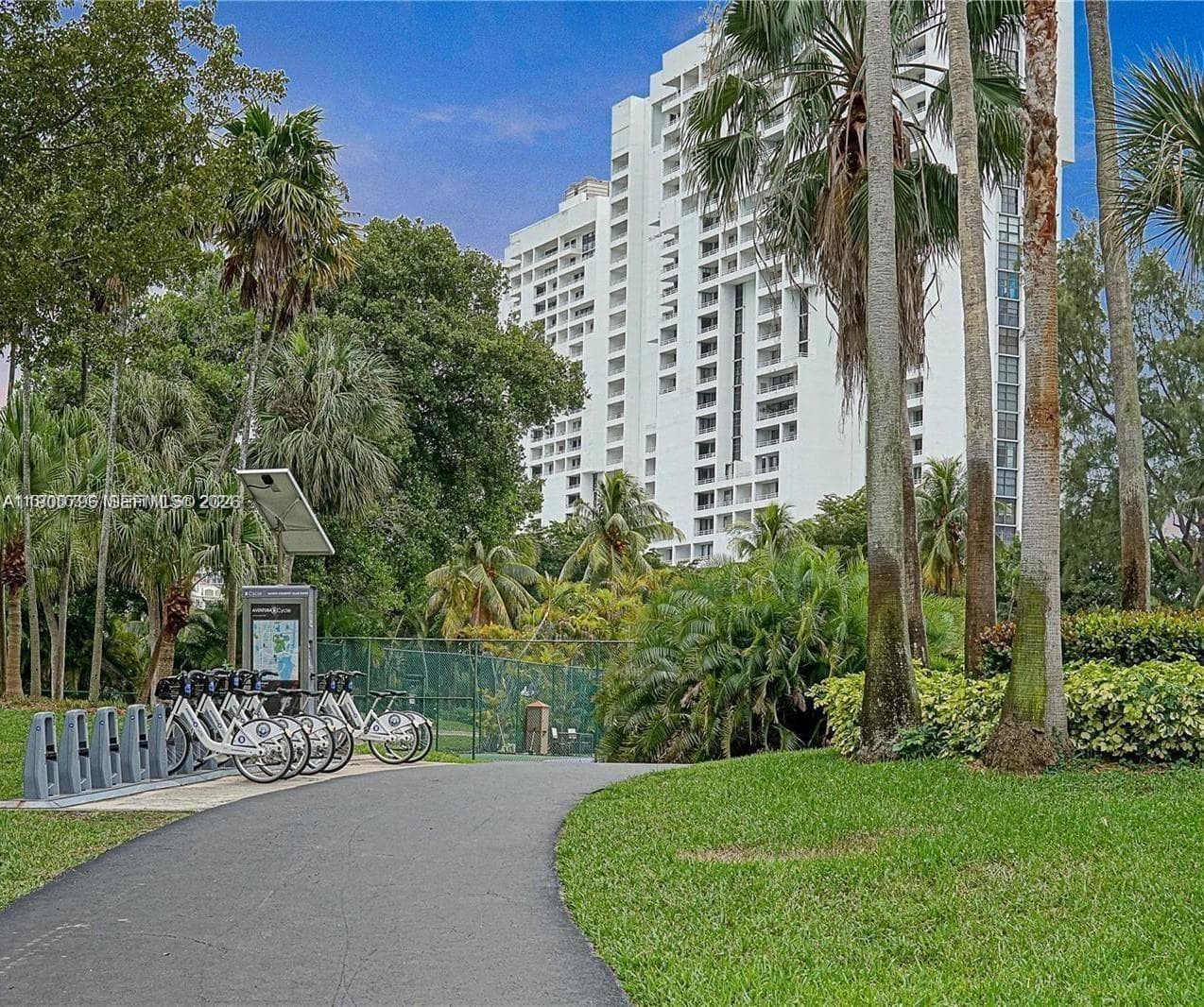 Delvista Towers Condo · #628 in Aventura - Photo 31