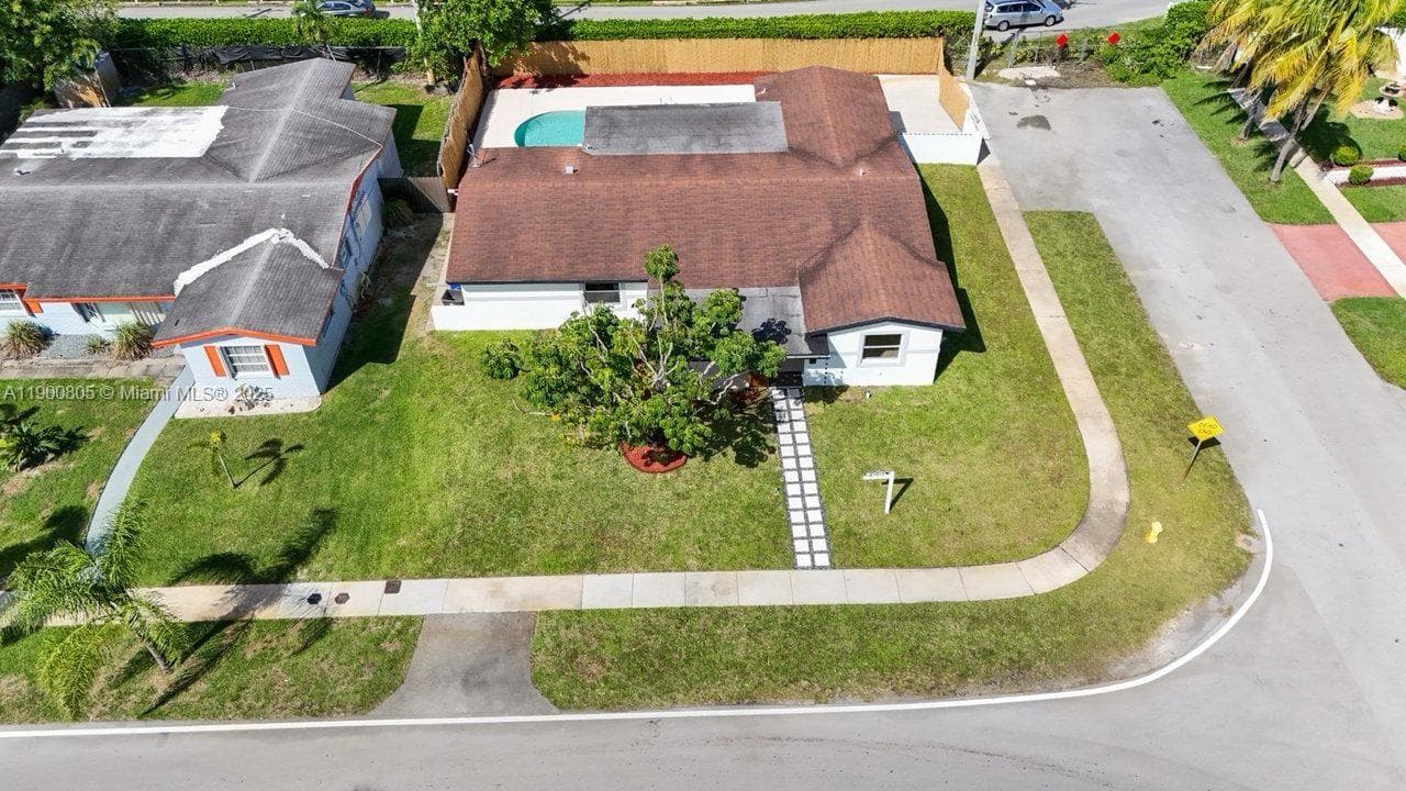 3251 NW 23rd Ct photo 25