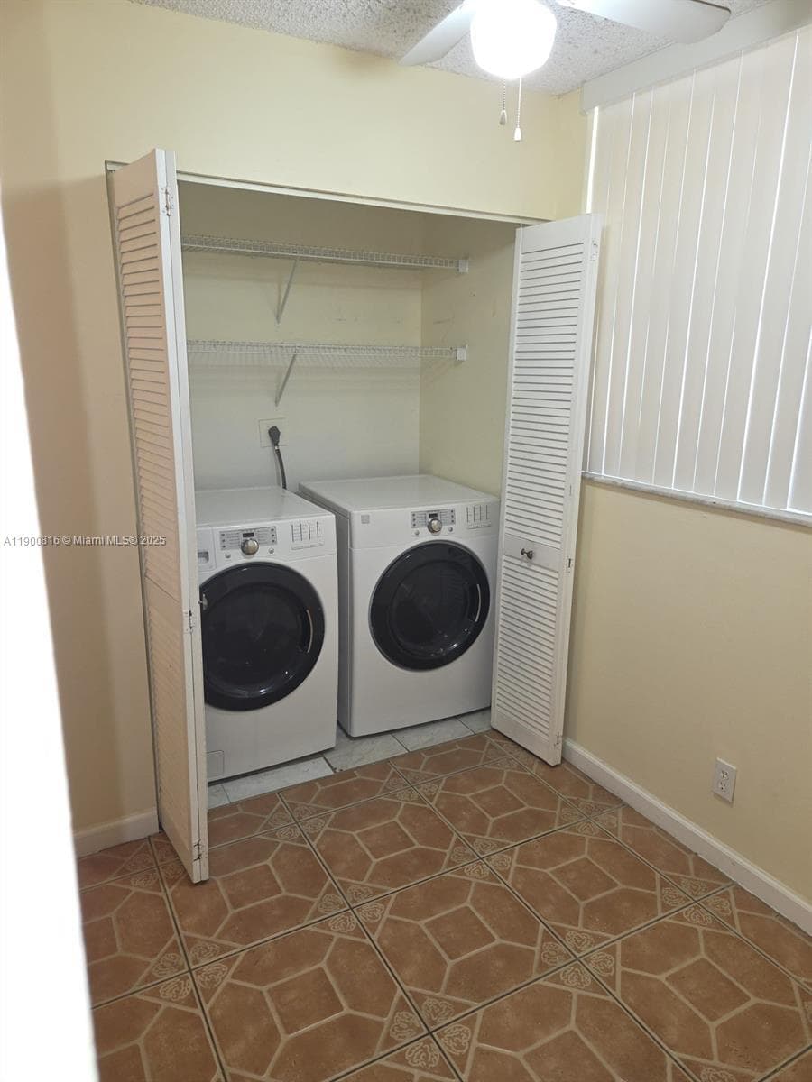 LAKE EMERALD · #108 in Oakland Park - Photo 6