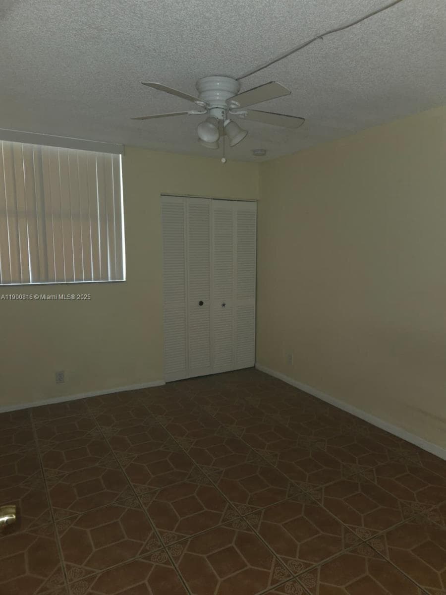 LAKE EMERALD · #108 in Oakland Park - Photo 12