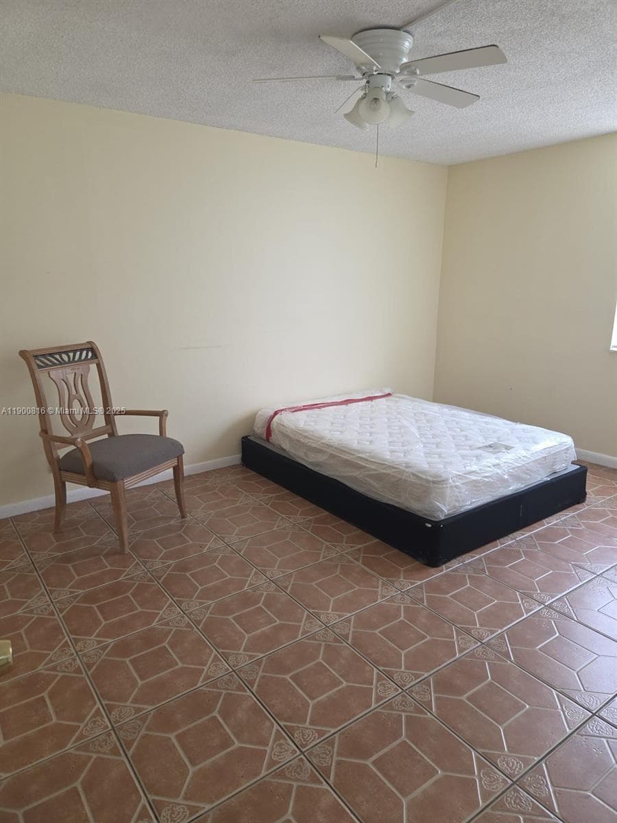 LAKE EMERALD · #108 in Oakland Park - Photo 10