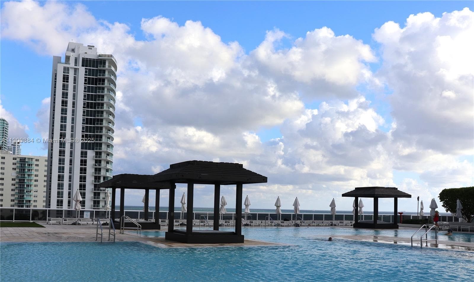 Beach Club Tower 2 · #3303 in Hallandale Beach - Photo 31