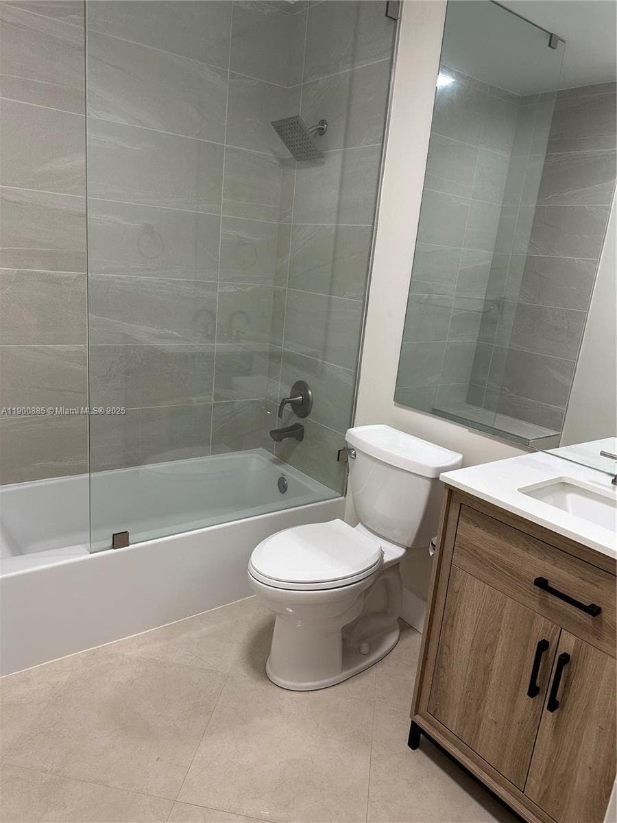 IMPERIAL POINT COLONNADES · #2304 in Fort Lauderdale - Photo 8