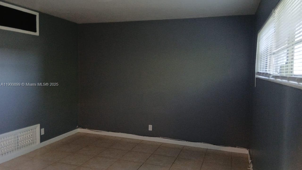 3031 Ne 21 Ter · #4 in Oakland Park - Photo 6