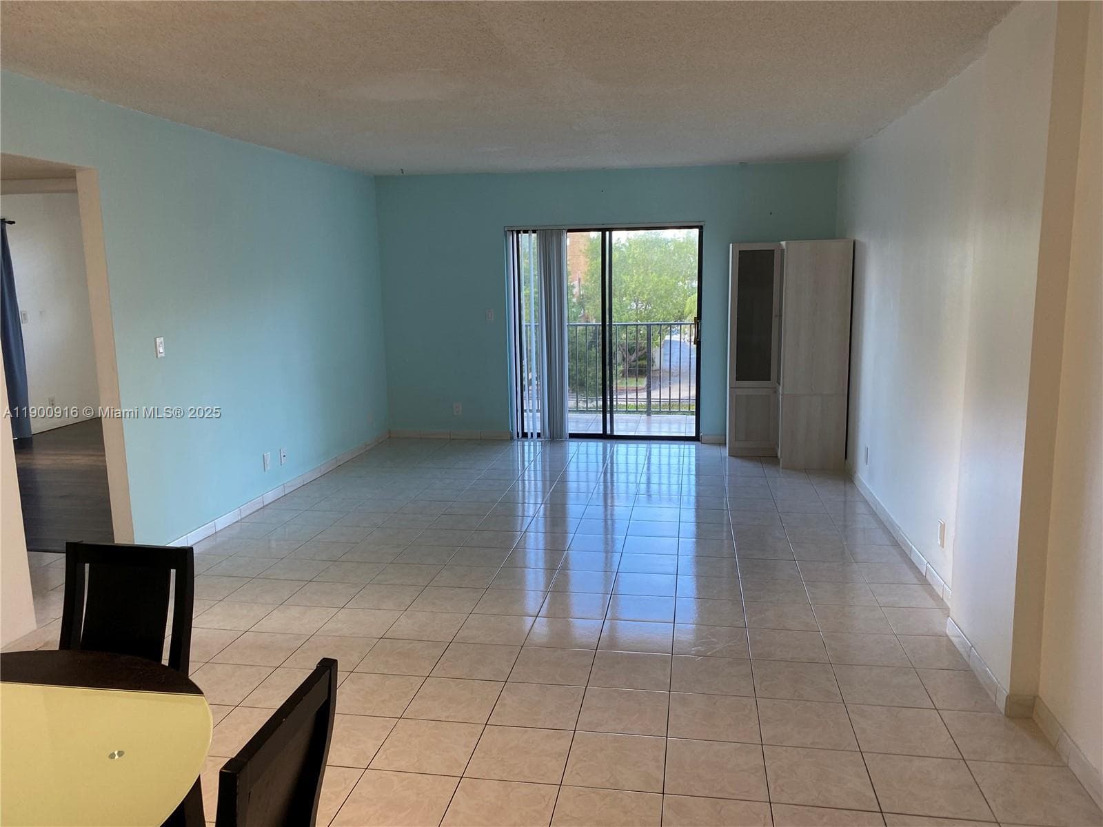 Golden isles Lakes Condo · #3D in Hallandale Beach - Photo 3