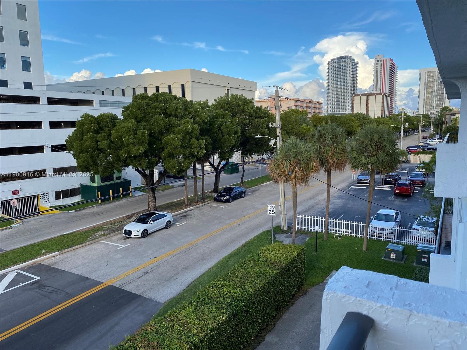 Golden isles Lakes Condo · #3D in Hallandale Beach - Photo 15