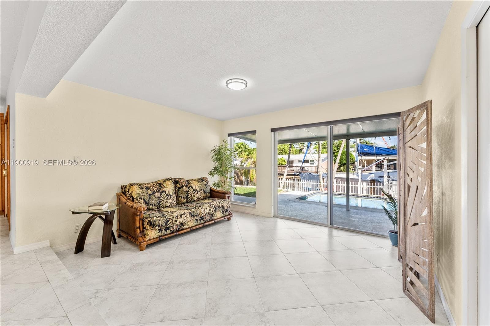 1625 SW 5th Ct photo 7
