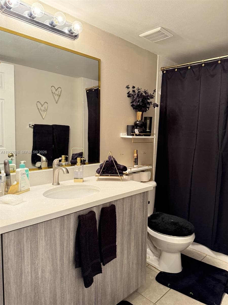 Evergreen Lakes Condo · #207 in Coconut Creek - Photo 9