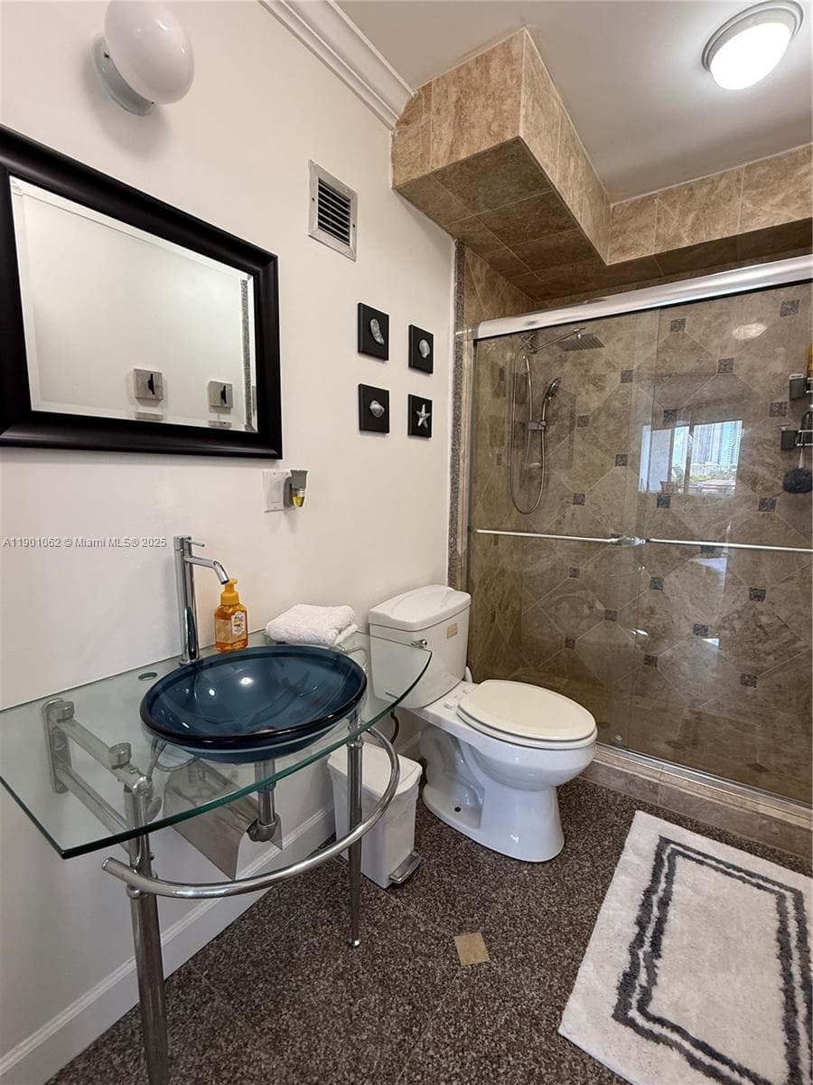OLYMPUS CONDO PHASE · #227 in Hallandale Beach - Photo 18