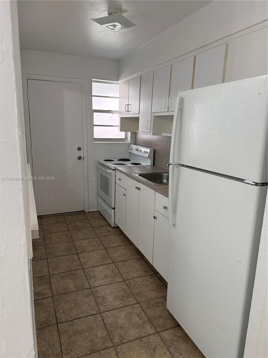 954 Sw 4th St · #12 in Miami - Photo 5