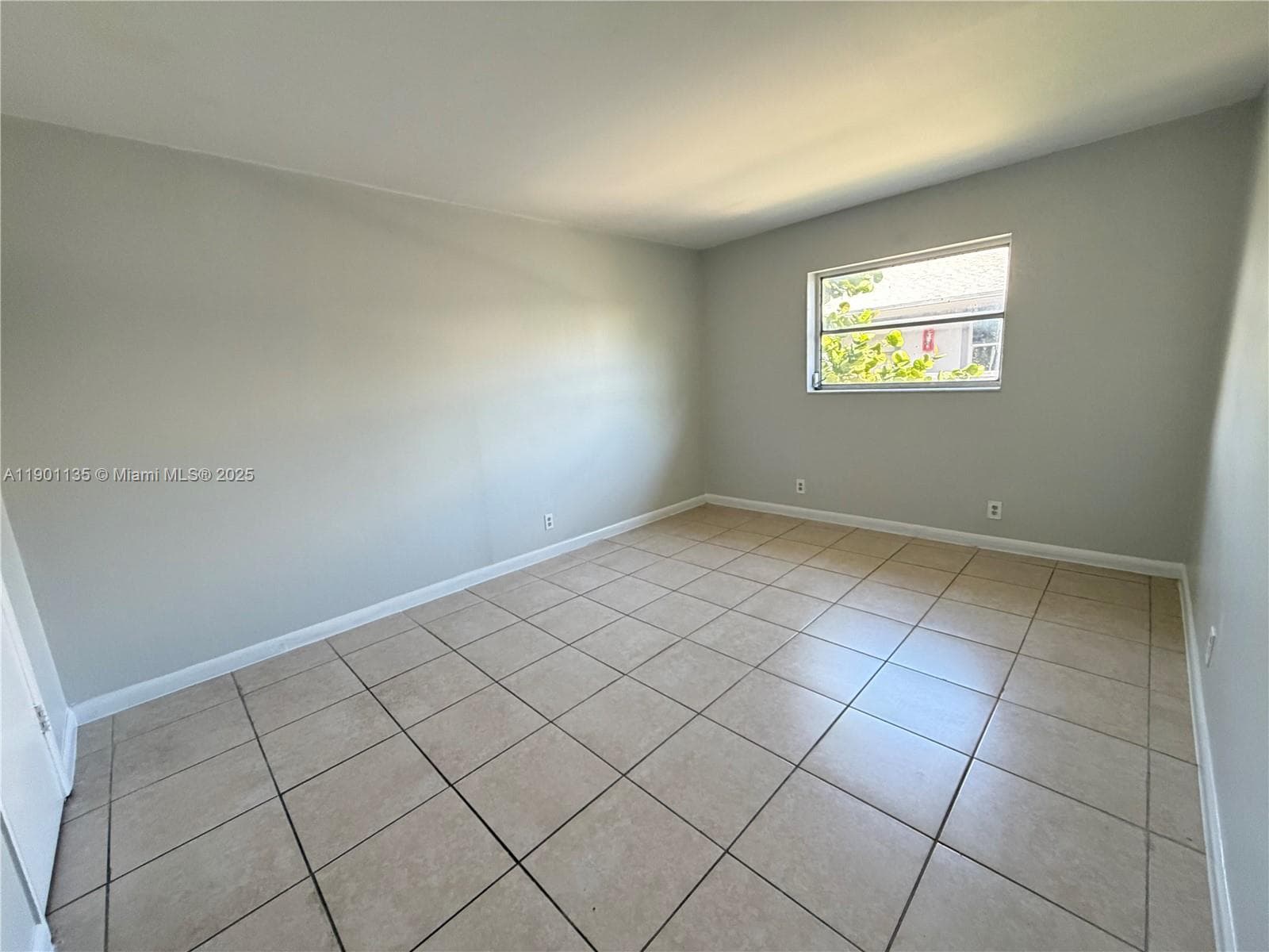 Mandalay Apartments · #135 in Fort Lauderdale - Photo 12