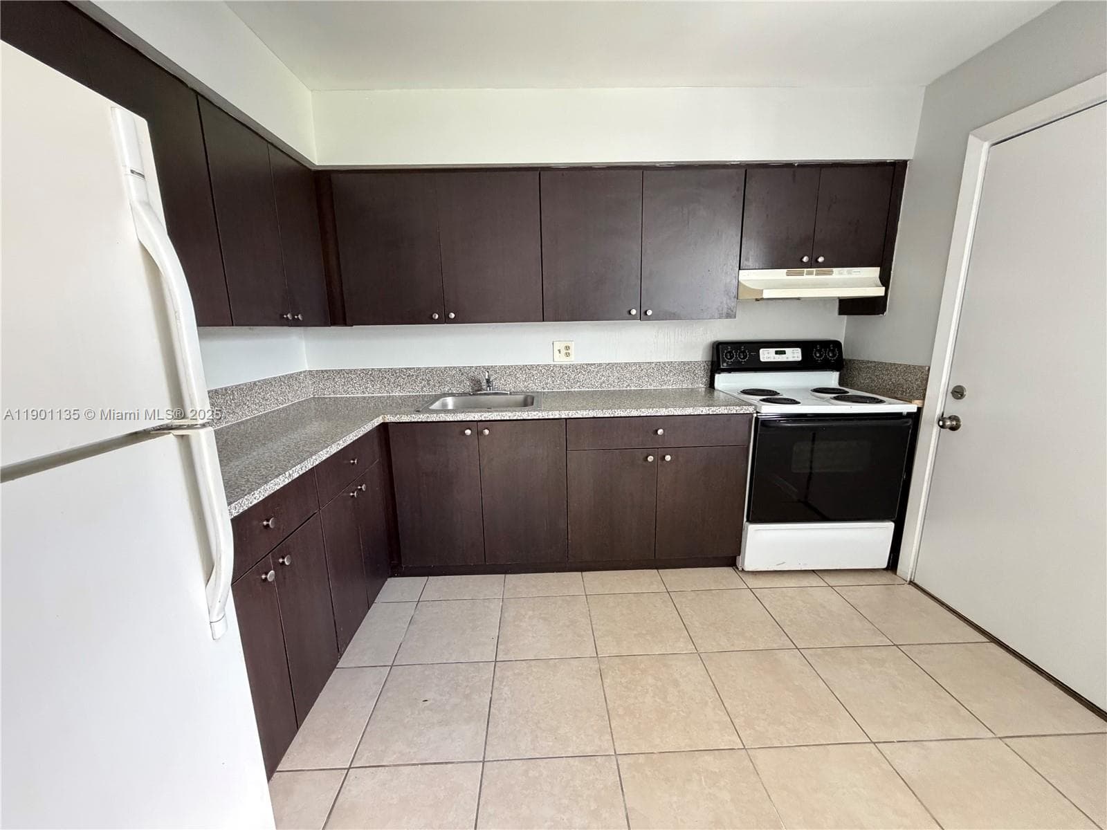 Mandalay Apartments · #135 in Fort Lauderdale - Photo 3