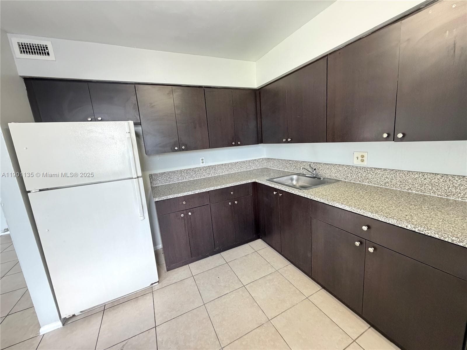 Mandalay Apartments · #135 in Fort Lauderdale - Photo 5