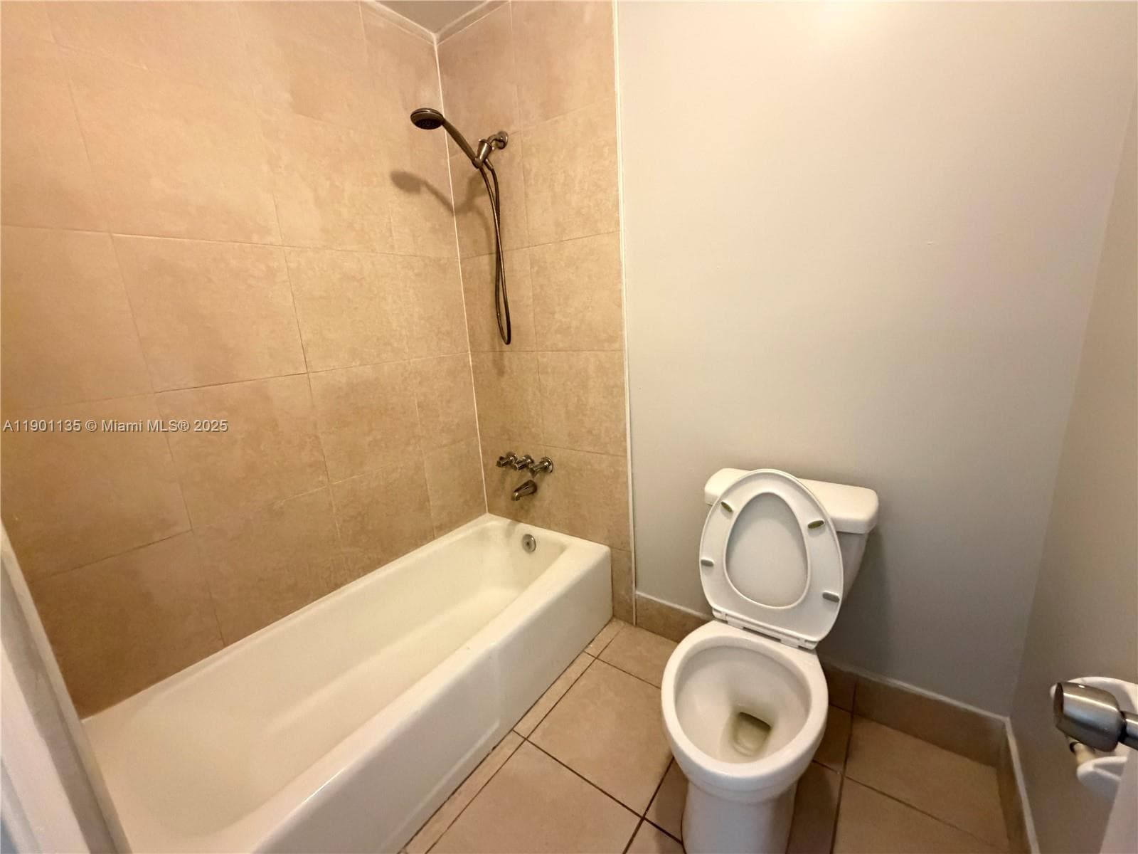 Mandalay Apartments · #135 in Fort Lauderdale - Photo 9