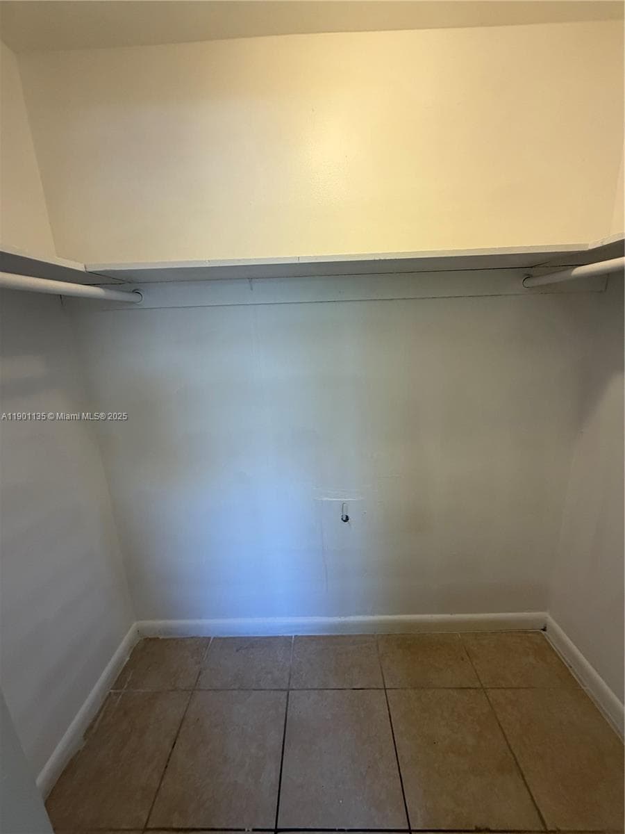 Mandalay Apartments · #135 in Fort Lauderdale - Photo 15