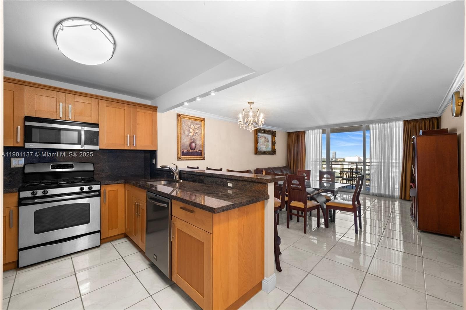 Parker Plaza · #1701 in Hallandale Beach - Photo 1