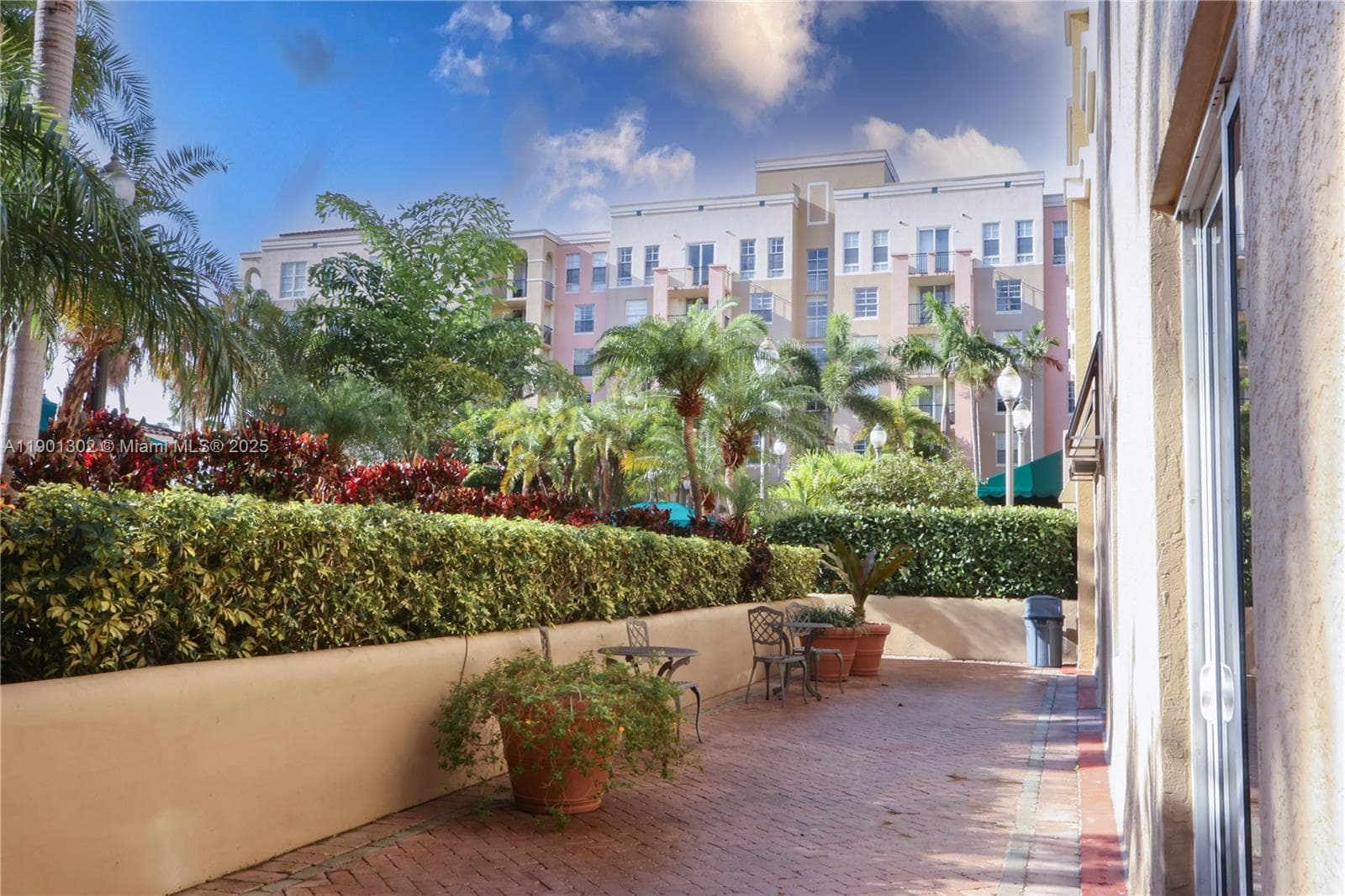 LAS OLAS BY THE RIVER CON · #2411 in Fort Lauderdale - Photo 16