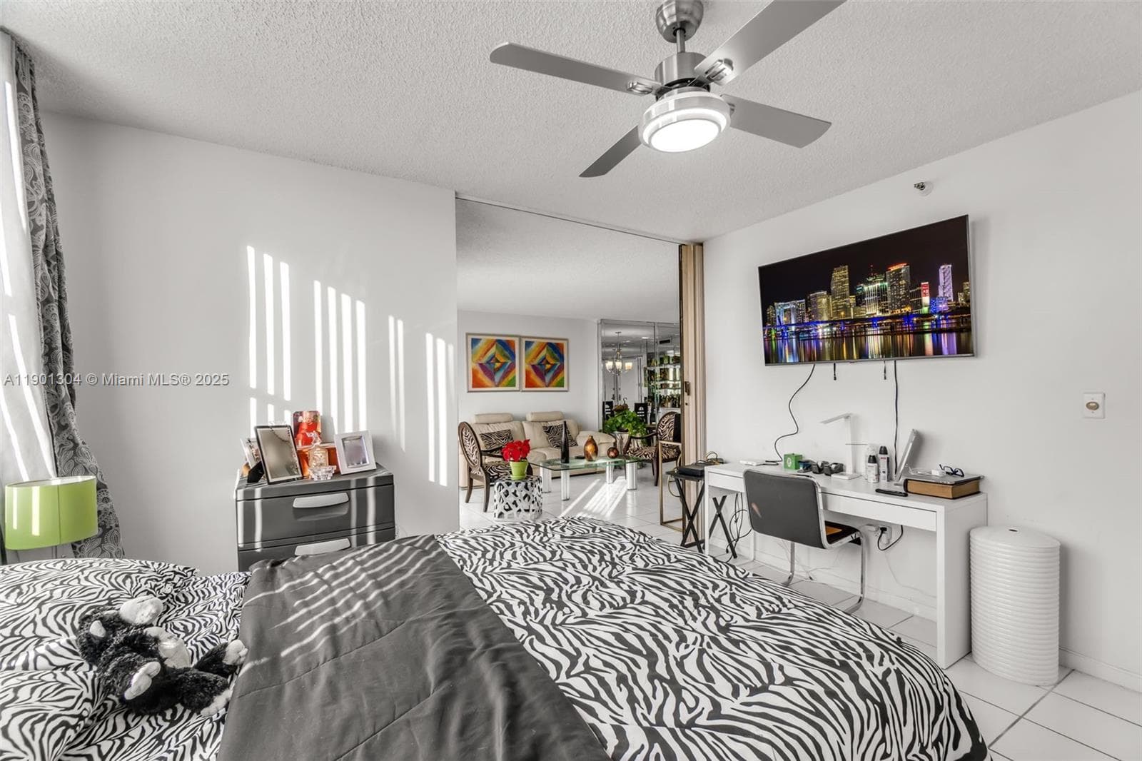 Hillcrest East · #812 in Hollywood - Photo 11