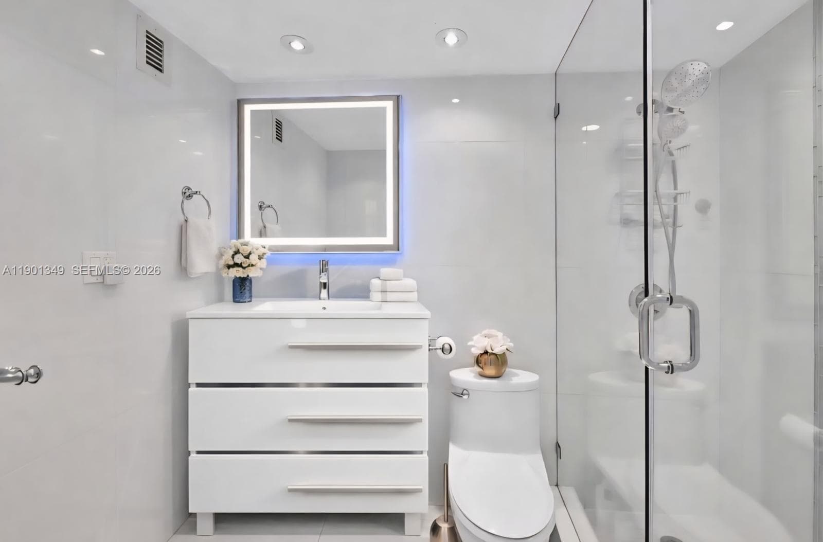 THE RESIDENCES ON HOLLYWO · #1513 in Hollywood - Photo 18