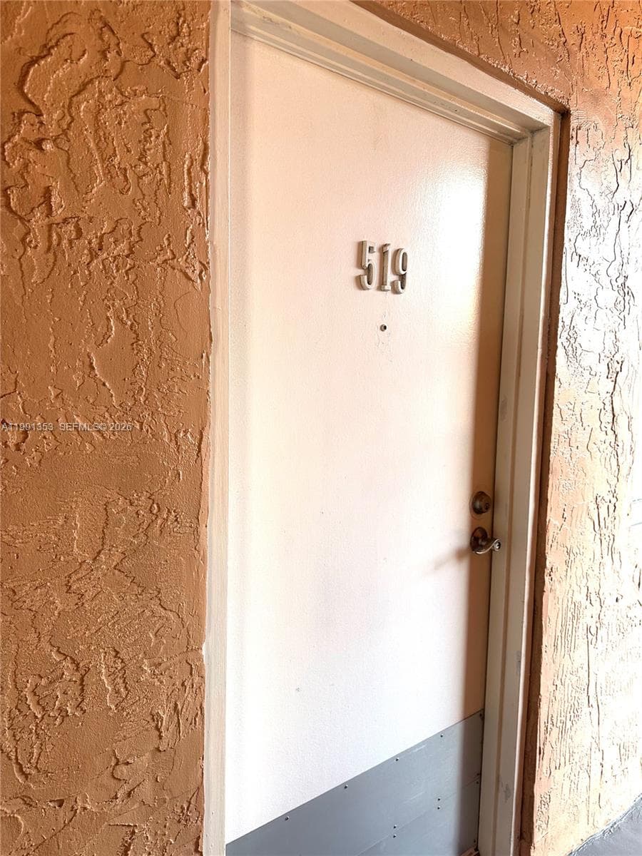 Presidential Corners · #519-B in Miami - Photo 17