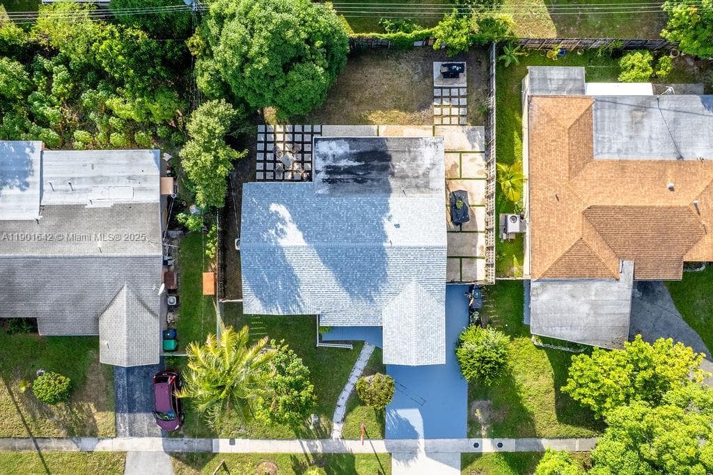 3531 NW 34th Ave photo 27