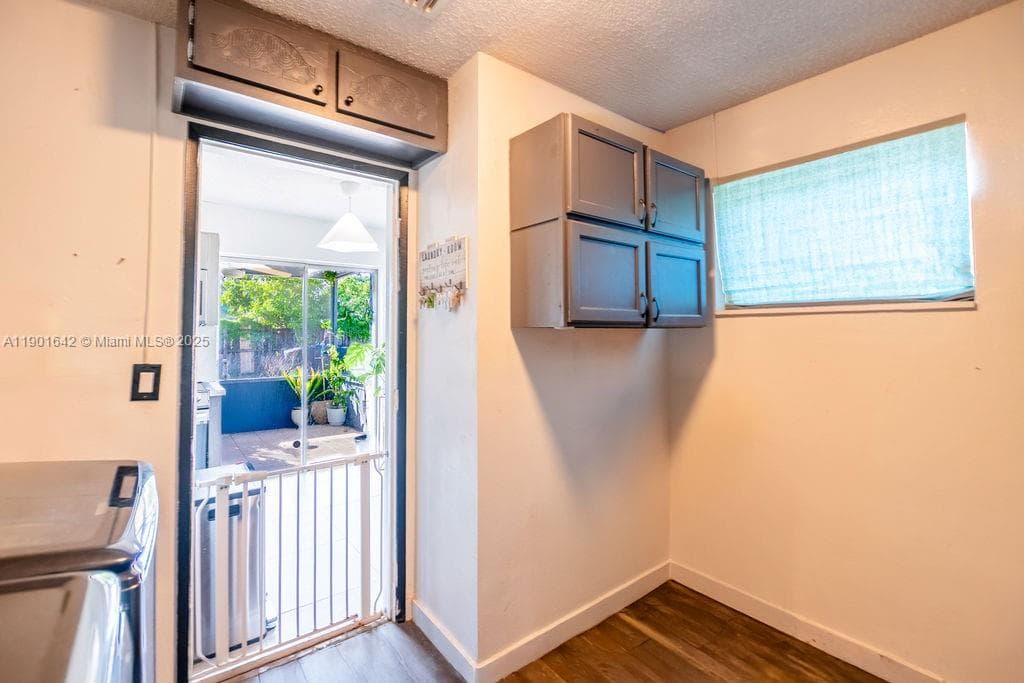 3531 NW 34th Ave photo 11