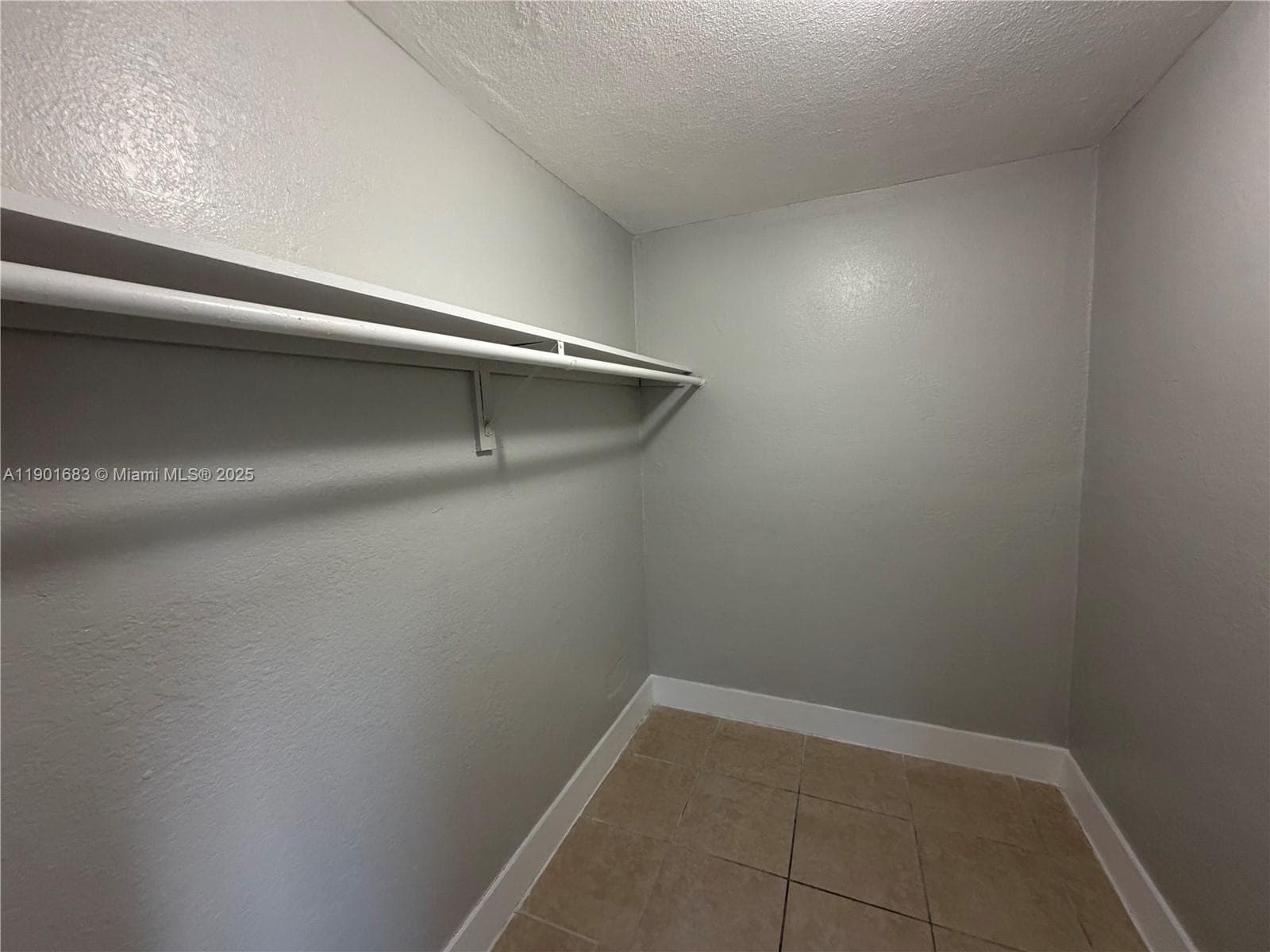 Mandalay Apartments · #135 in Fort Lauderdale - Photo 14