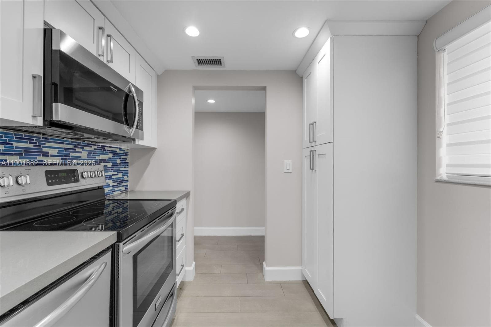 THE HORIZONS CONDO #3 · #303 in Miami - Photo 3
