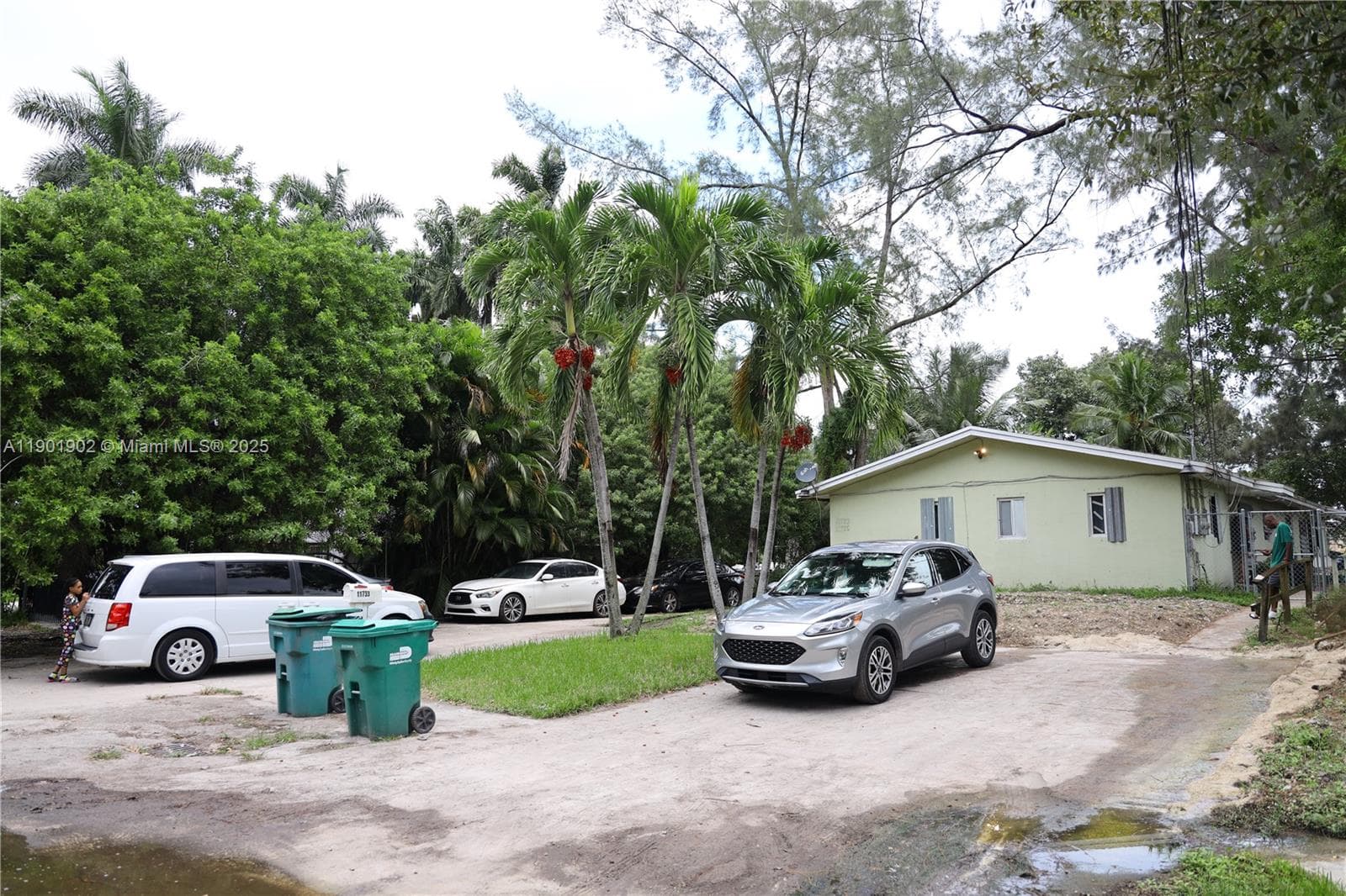 11735 NW 22nd Ct photo 11