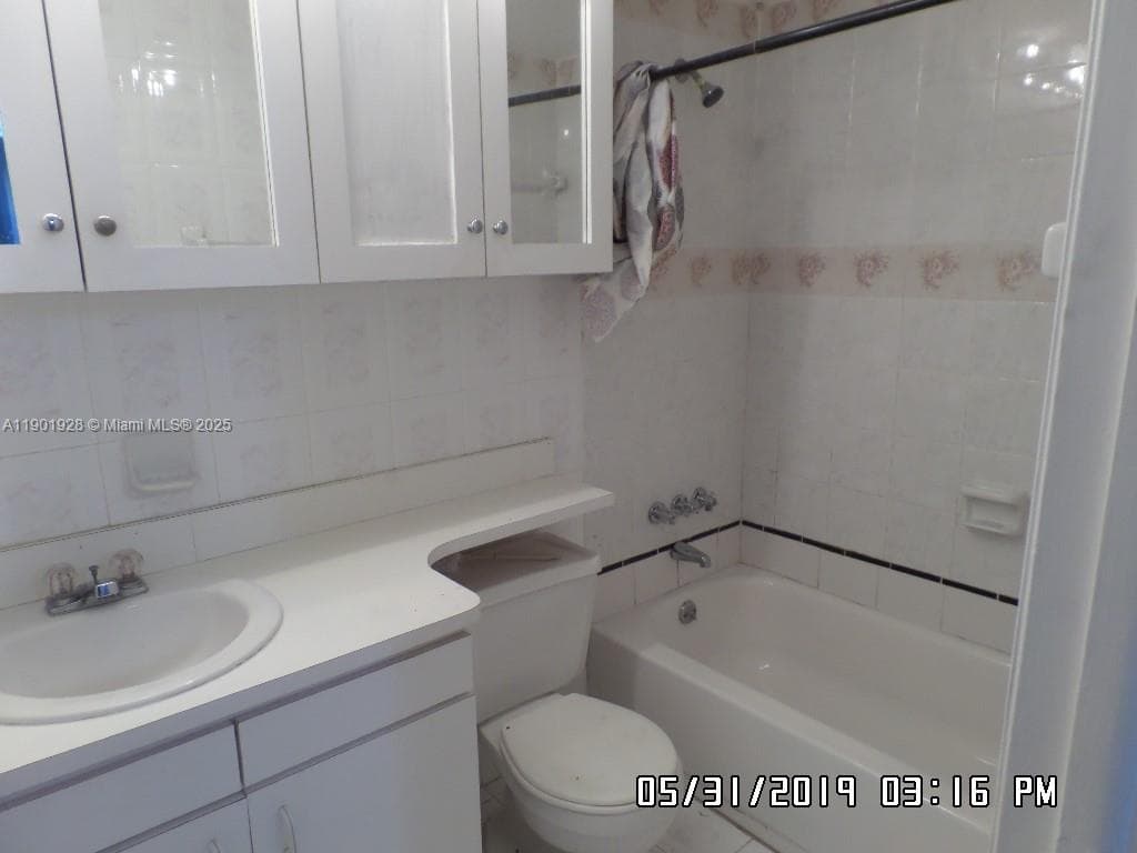 SUNSET HILLS I CONDOMINIU · #101 in Lauderdale Lakes - Photo 7