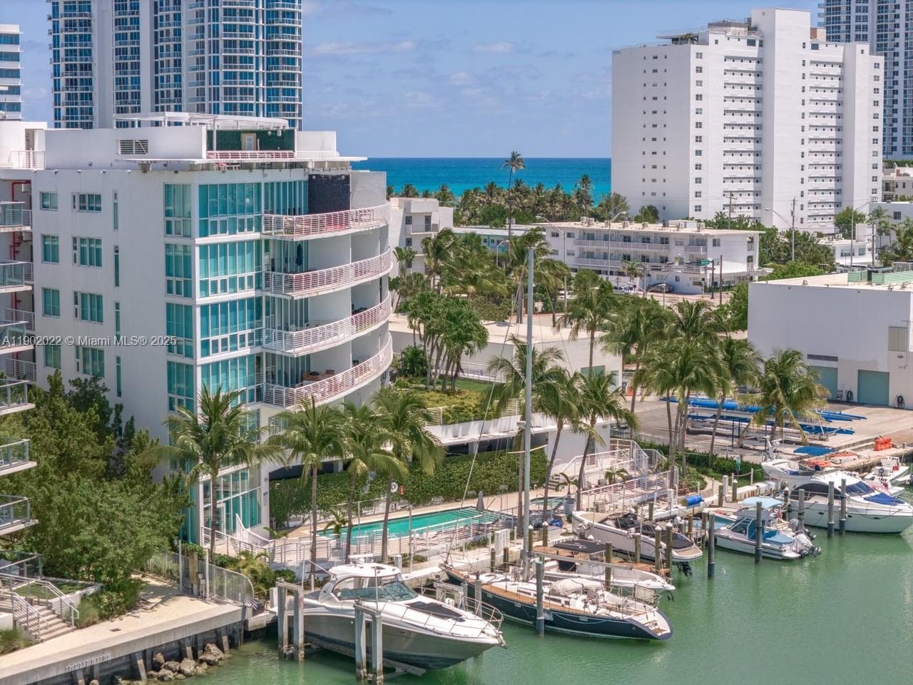 REGATTA AT INDIAN CREEK · #209 in Miami Beach - Photo 35