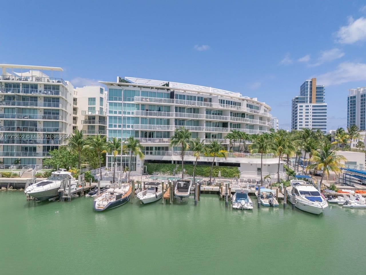 REGATTA AT INDIAN CREEK · #209 in Miami Beach - Photo 29