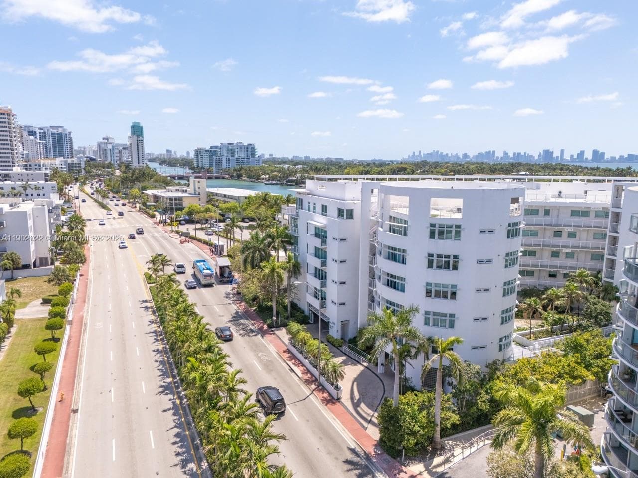 REGATTA AT INDIAN CREEK · #209 in Miami Beach - Photo 37