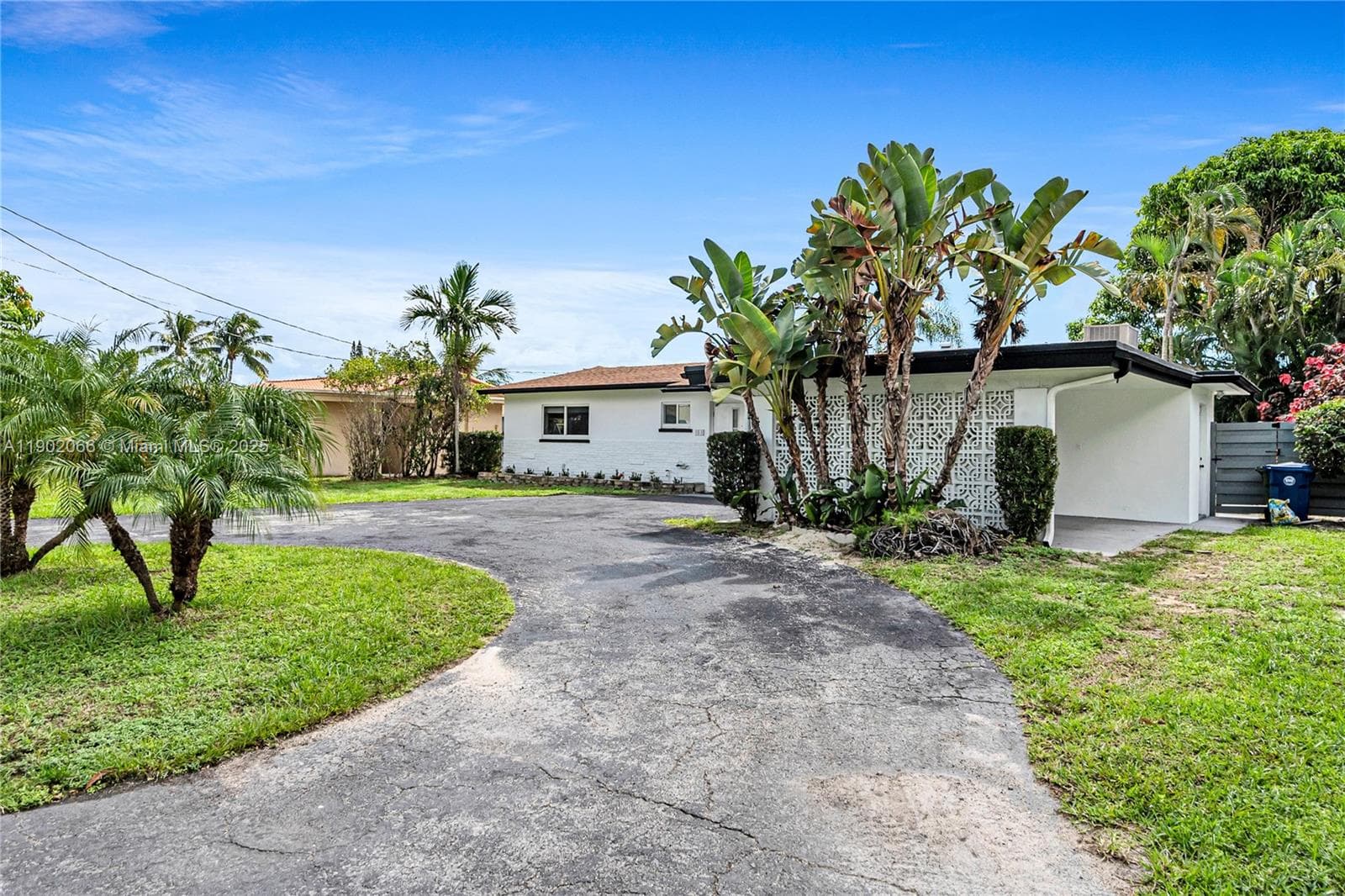 1040 NW 30th Ct photo 52