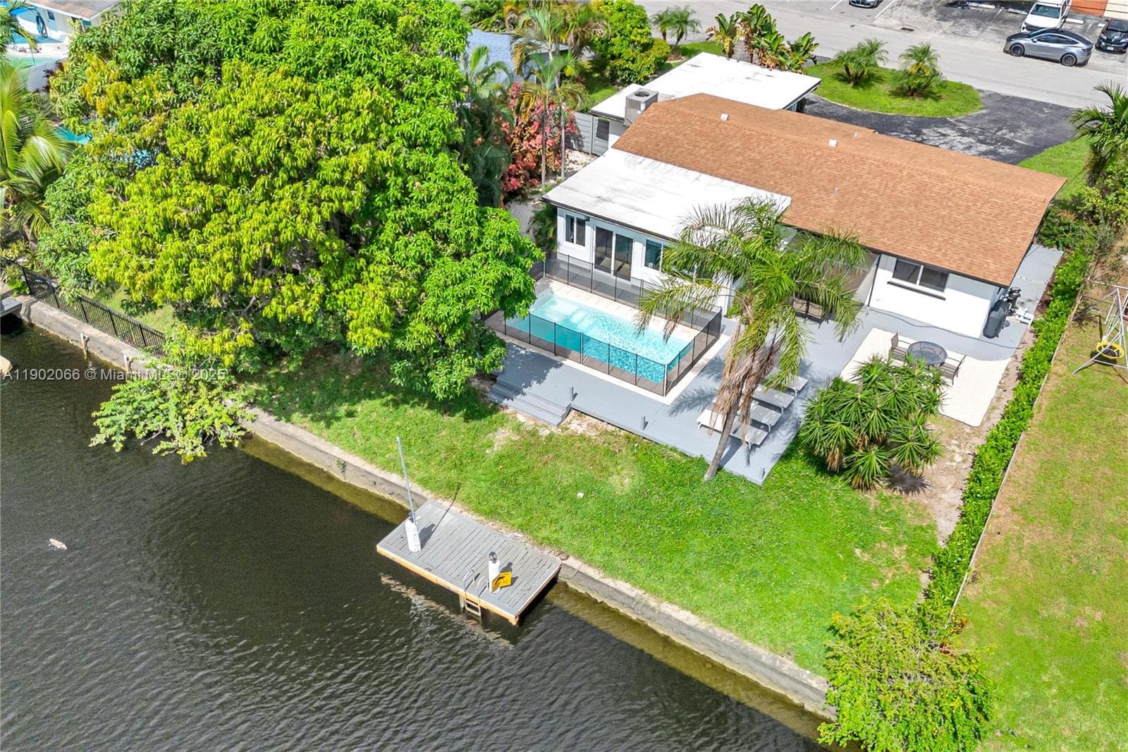 1040 NW 30th Ct photo 60