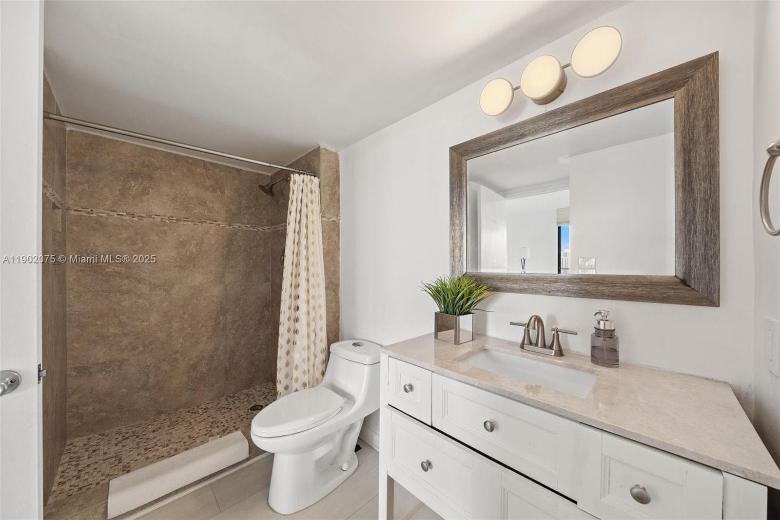 WATERVIEW CONDOMINIUM · #1232 in Aventura - Photo 15