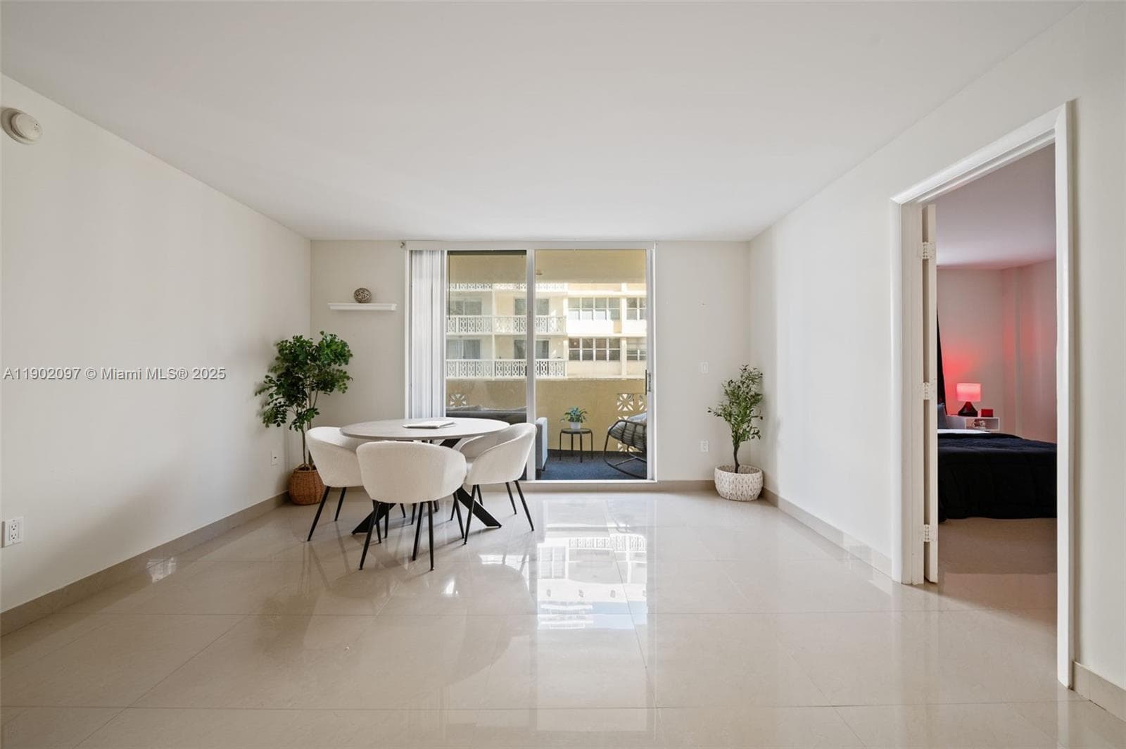 Plaza Tower North · #809 in Hallandale Beach - Photo 8